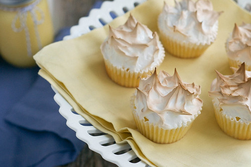 Lemon Meringue Cupcakes