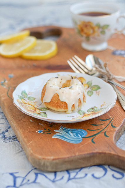 Lemon Lavender Tea Cakes